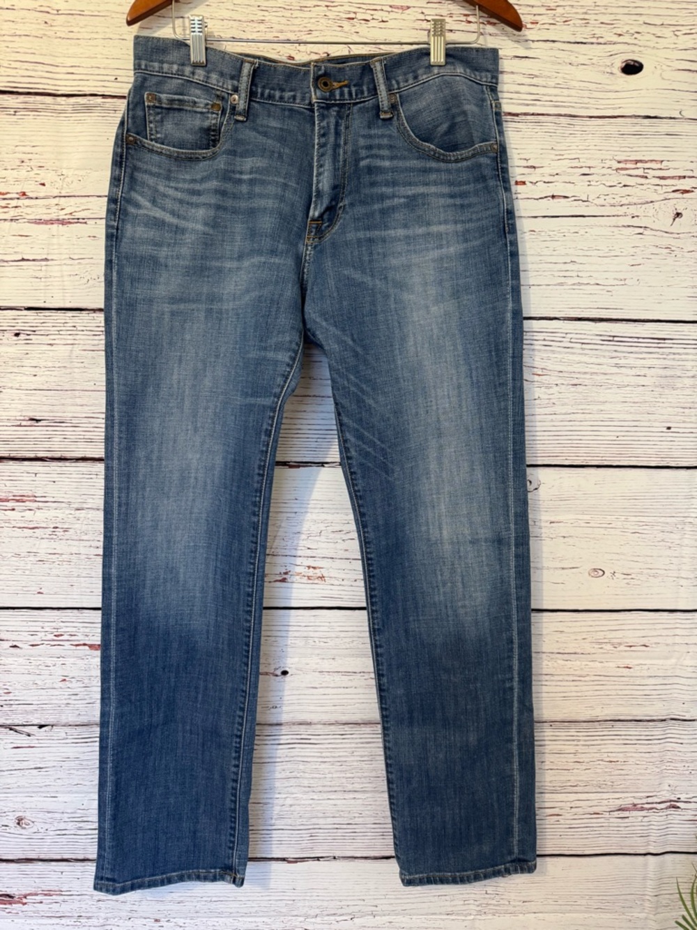 Lucky Brand Men's 221 Original Straight Jeans